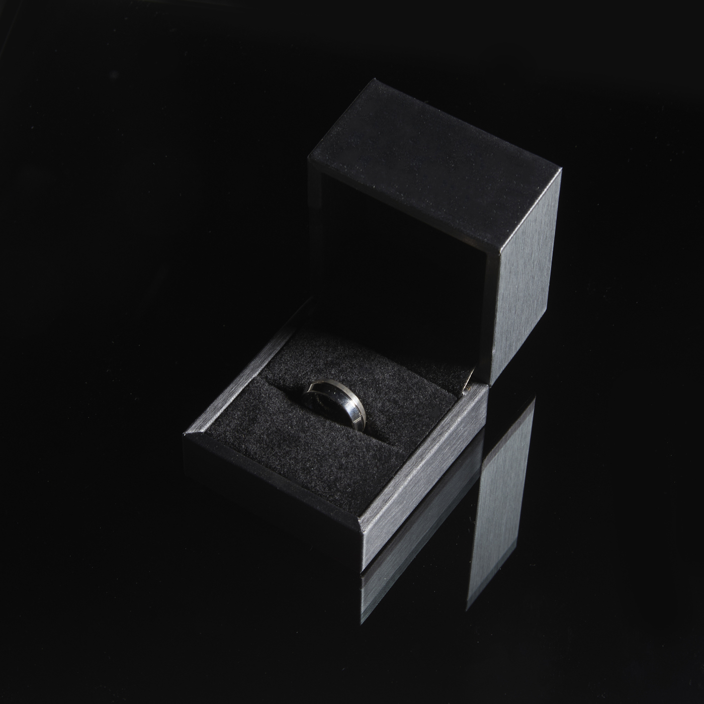 TAUTI 티타늄 반지